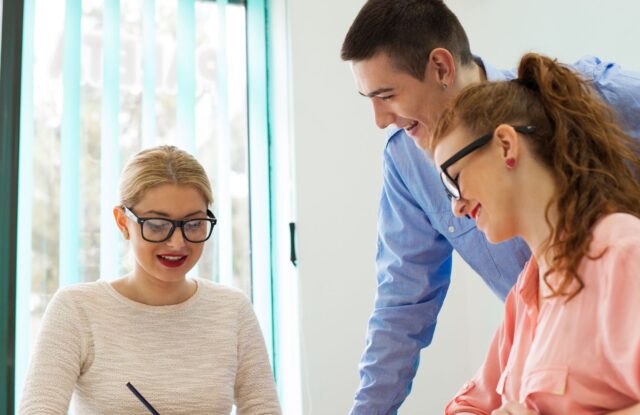 Avoimnen yliopiston opintojen ilmoittautuminen on käynnissä Hiiden Opistossa